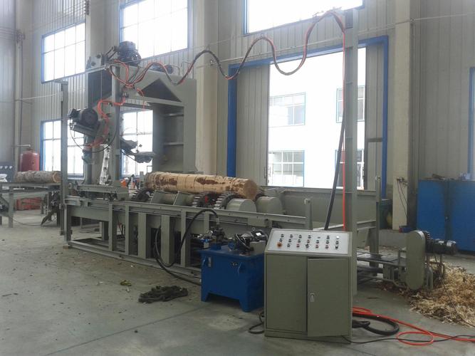 机械及行业设备 木工机械 脱皮机      本机床主要用于对原木进行剥皮